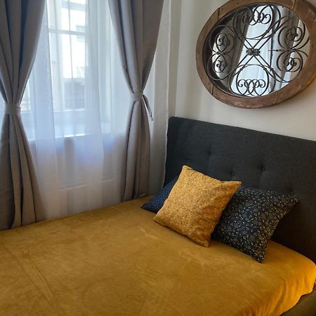 Murano Apartments Piekna 16A Варшава Екстер'єр фото